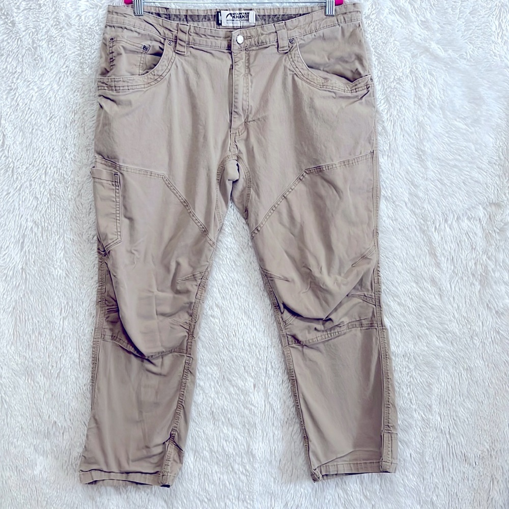 Mountian Khakis classic fit men cargo work outdoor range pants size 42*30(flaw)